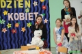 Zdjęcie: Być kobietą ... - obchody Dnia Kobiet w Szkole Podstawowej w Sicinach